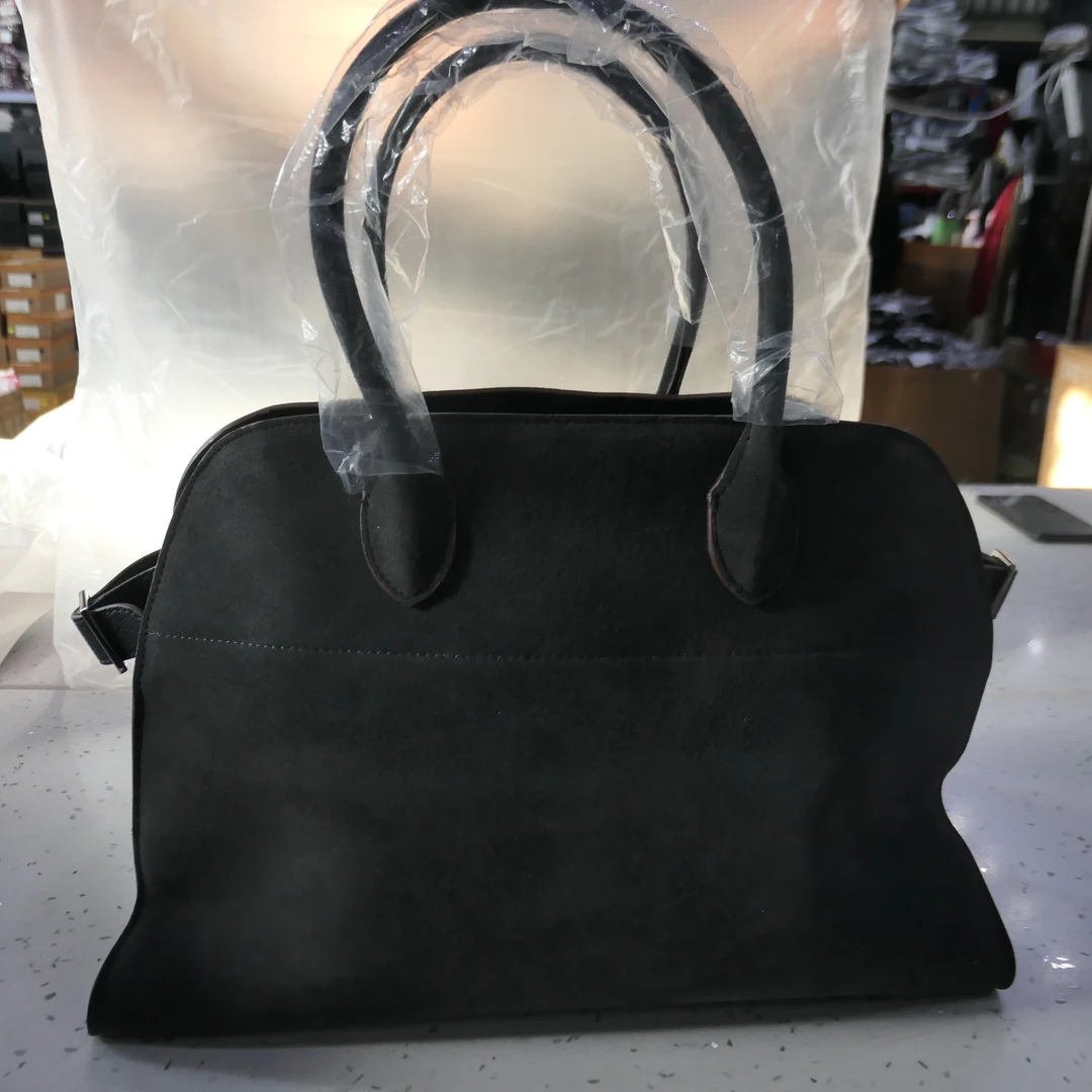 XL-2237高级灰磨砂牛皮挎包