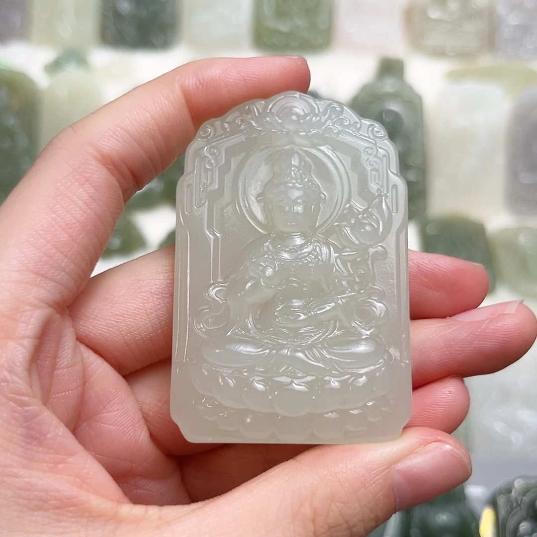 和田玉未镶嵌颈饰