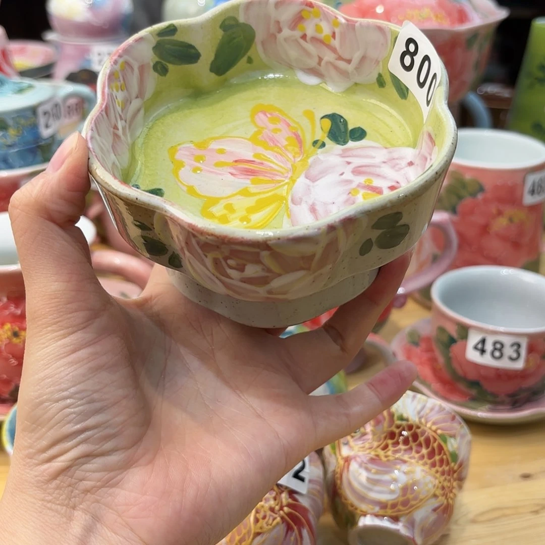 瓷片兔兔盖茨。兔兔好