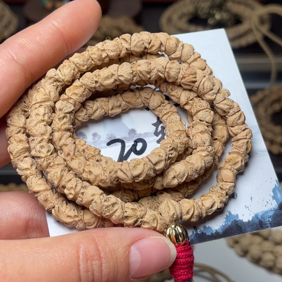 一***腿柏香籽/百香籽吊坠