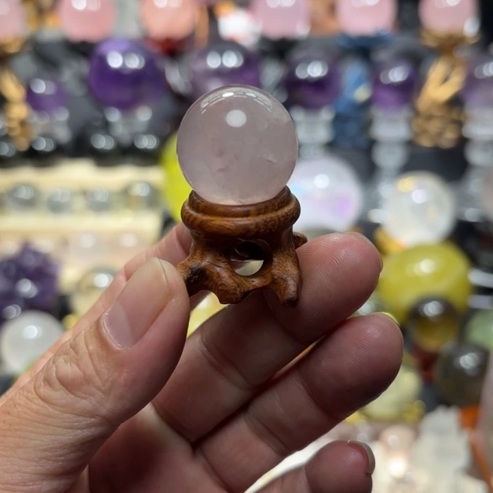 水晶未镶嵌珠宝半成品