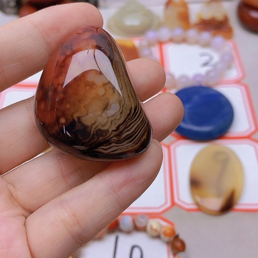 【闪购商品】玛瑙/玉髓未镶嵌珠宝半成品?****⁸