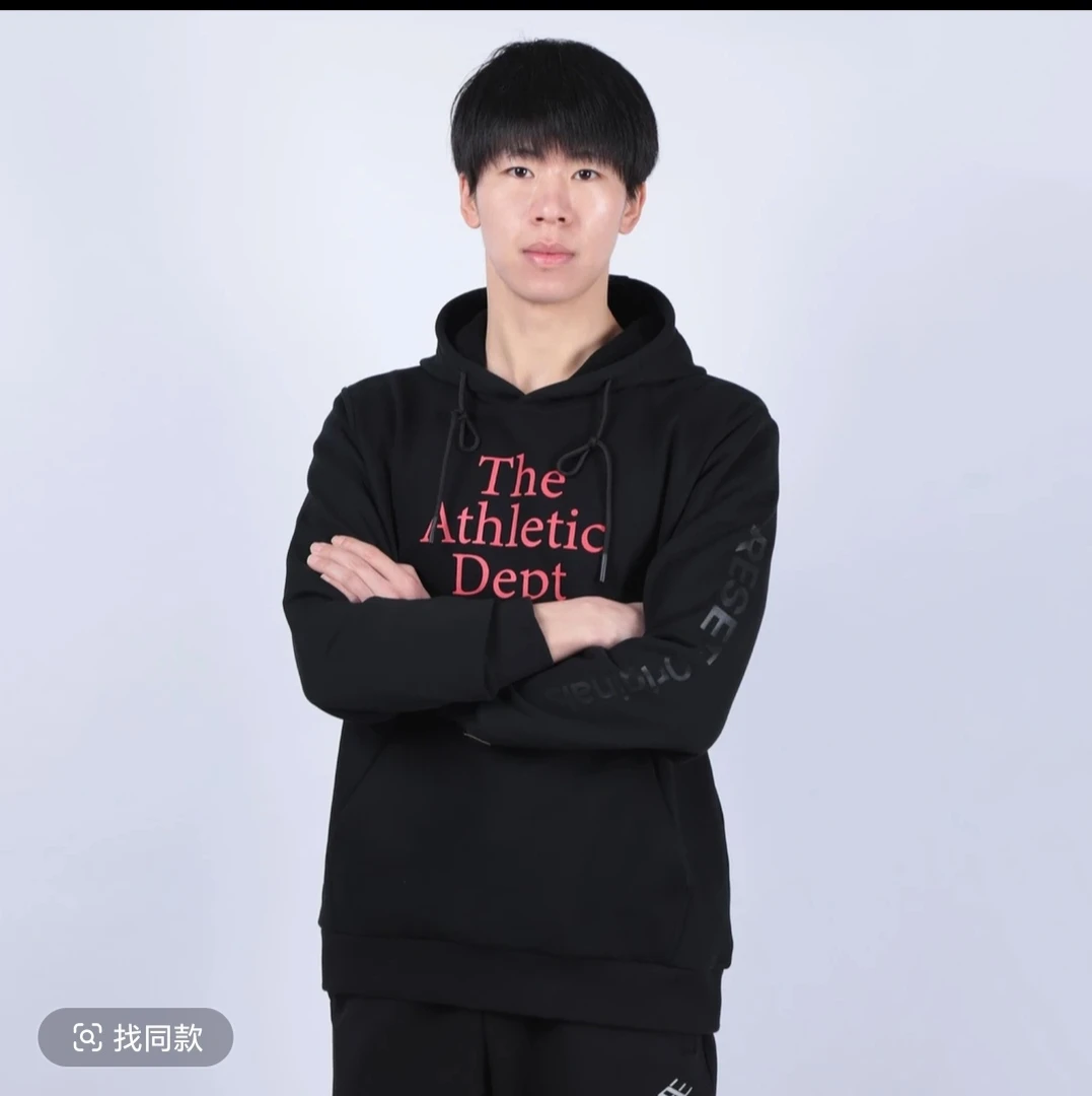 向尚运动男士卫衣黑4998卡4999