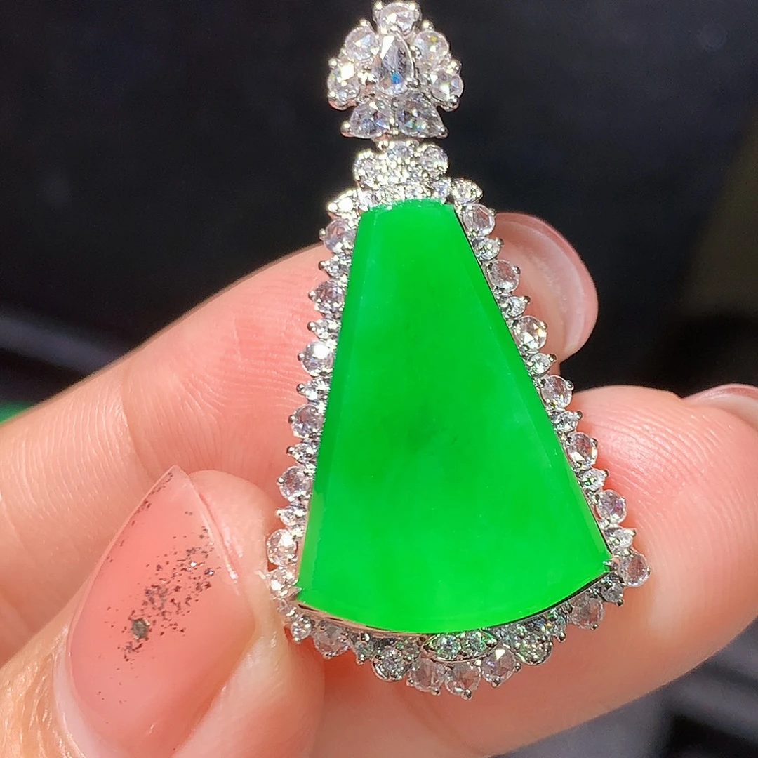 翡翠18K金镶嵌吊坠(不含链)