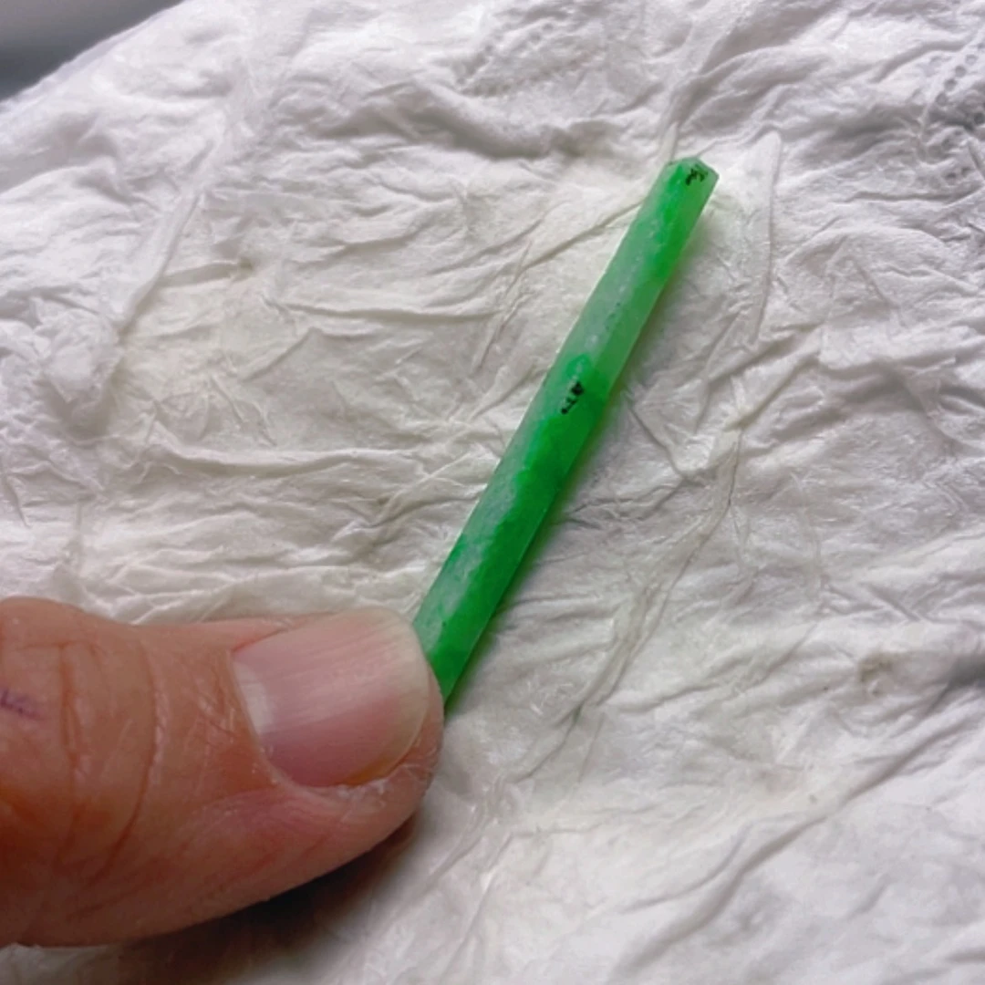 【闪购商品】翡翠颈饰未镶嵌8****1A货