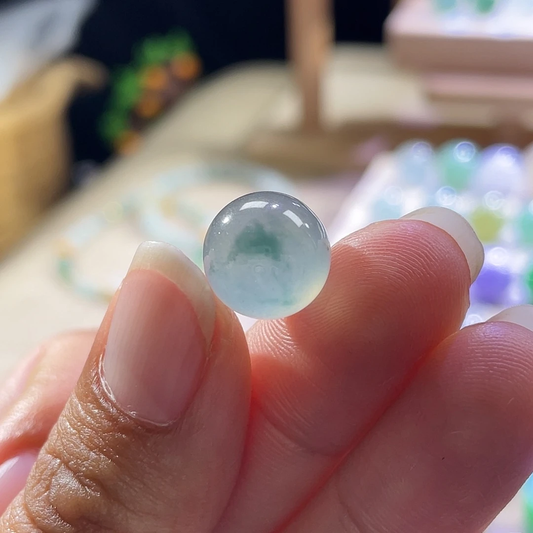 散珠翡翠展示勿拍缅甸翡翠a货卡11蓝冰飘花