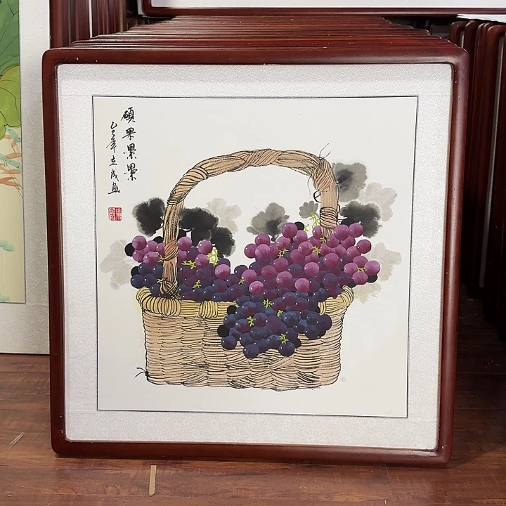 国画带框尺寸63*63厘米