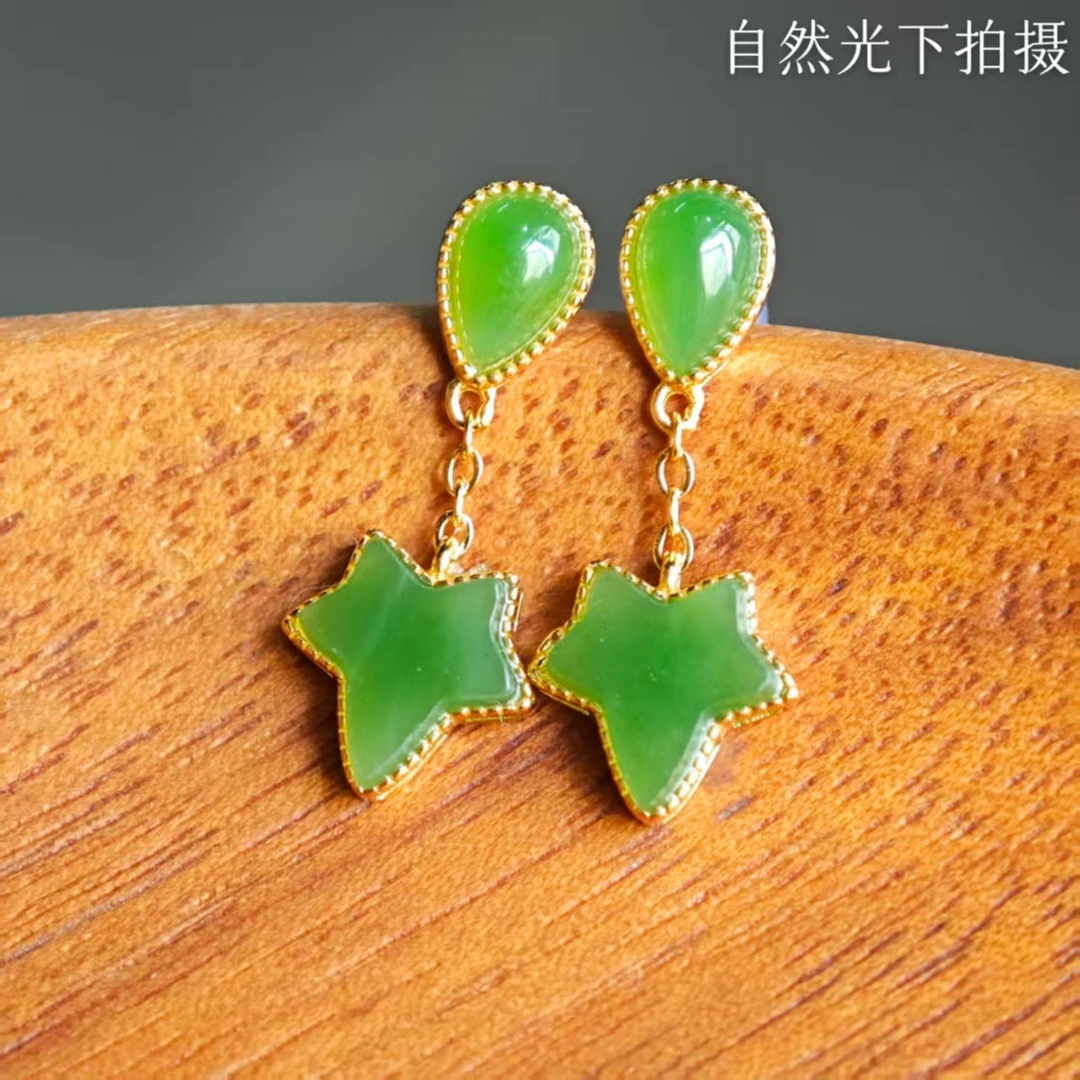 新疆爱思尔新疆和田玉耳环碧玉银镶枫叶耳环0BYA0D05（多样性发货）