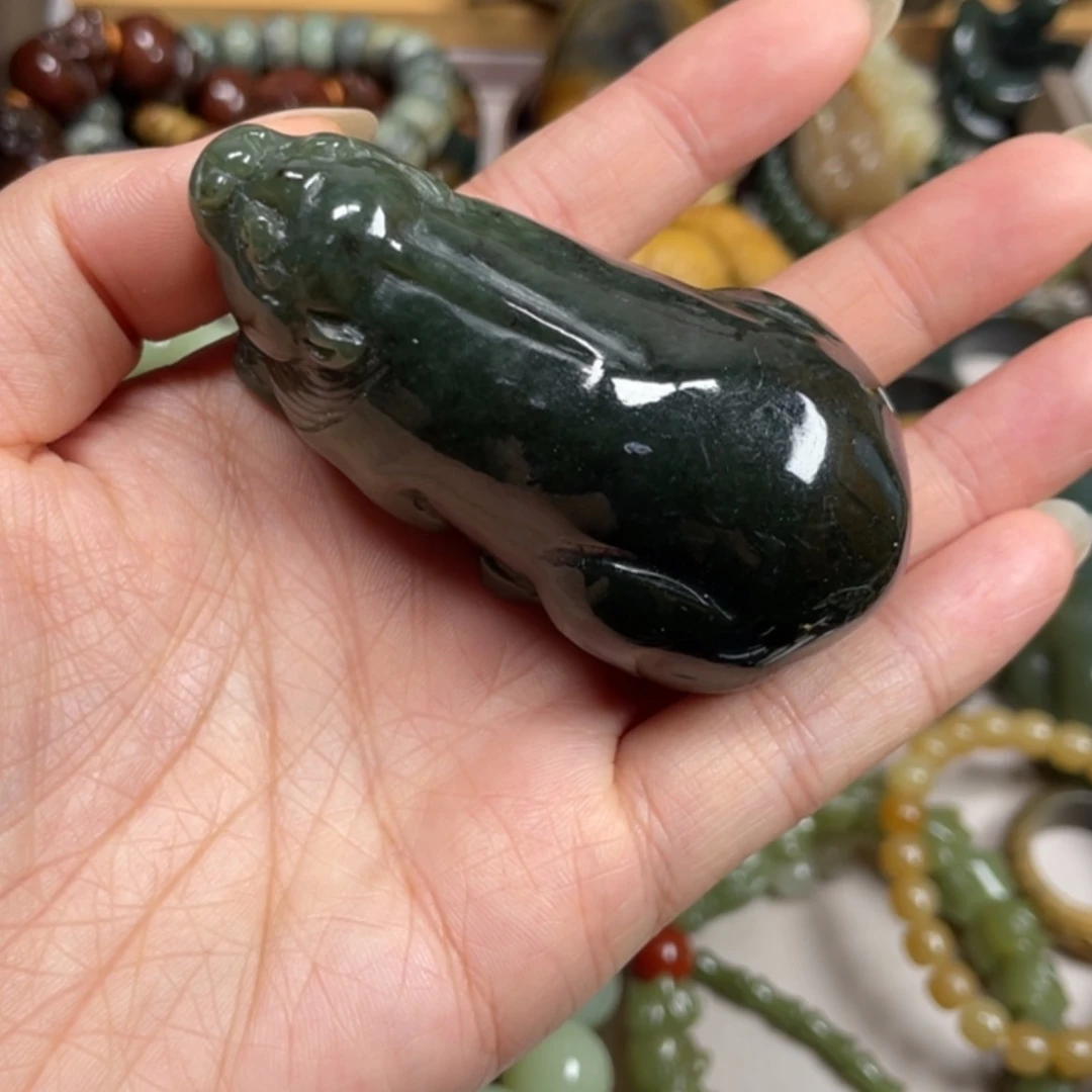 【闪购商品】岫岩河磨玉（透闪石质玉）未镶嵌把件