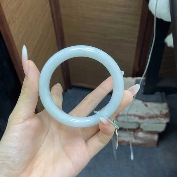 翡翠手镯未镶嵌晨****～56圈口