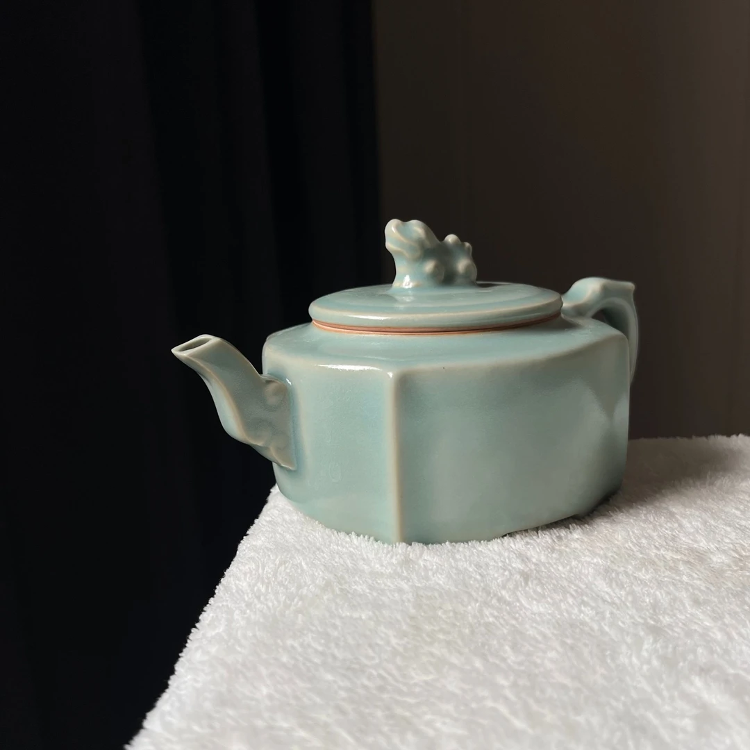 清凉寺原产地原矿釉汝瓷 天青龙首壶