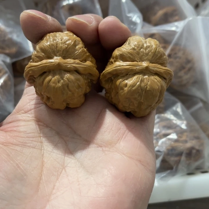 ╰***猫文玩核桃把件哈哈哈