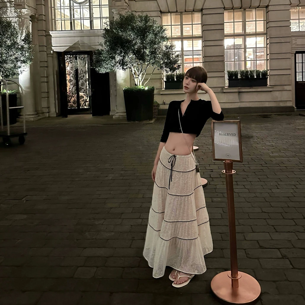 CONION上新设计感重工蕾丝拼接半身裙