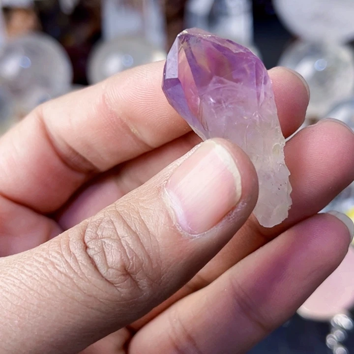 水晶摆件未镶嵌紫晶