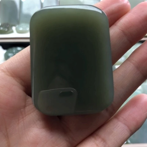 和田玉颈饰未镶嵌祥*