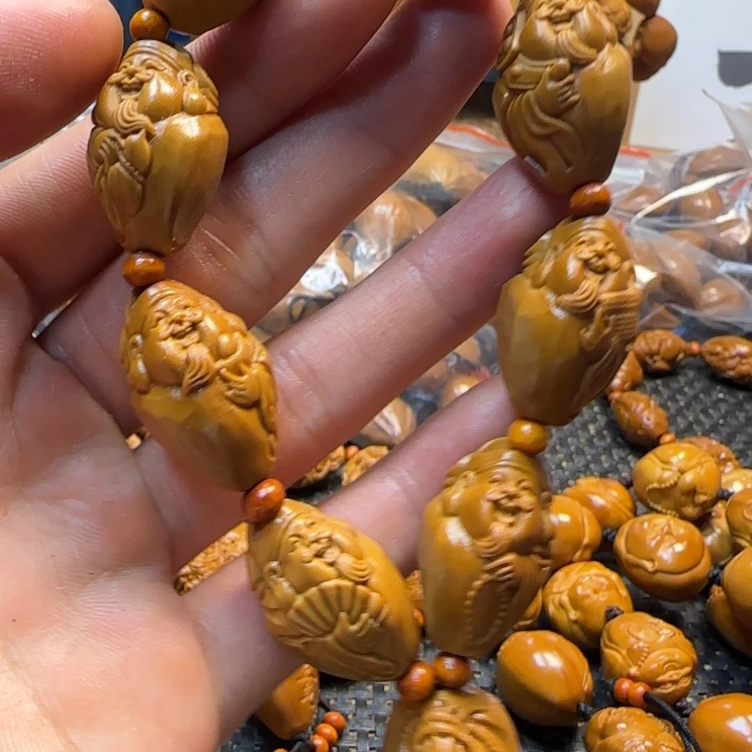 橄榄核手串/手链包衣财神