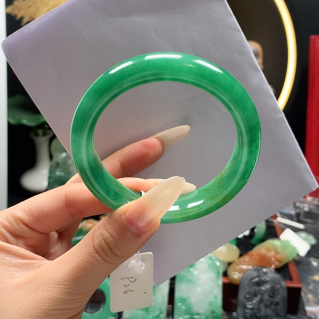 石英质玉手镯未镶嵌凤**馨