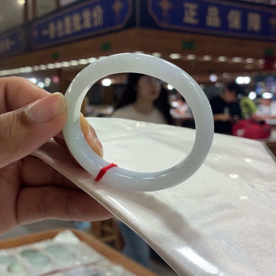 未镶嵌手镯翡翠手镯贵妃