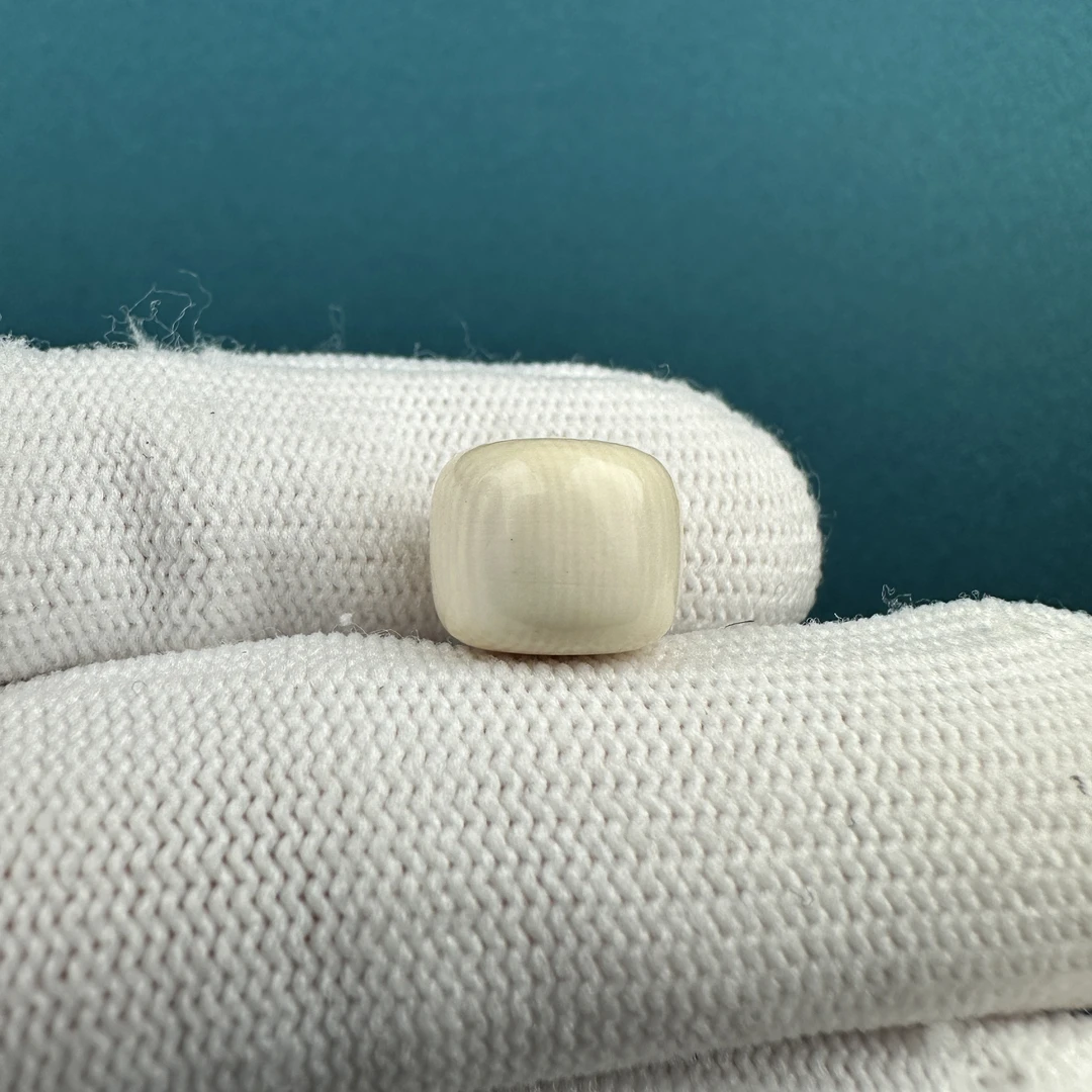 K3517天然猛犸特价瑕疵小墩子11*9.3mm一物一图 假一罚十
