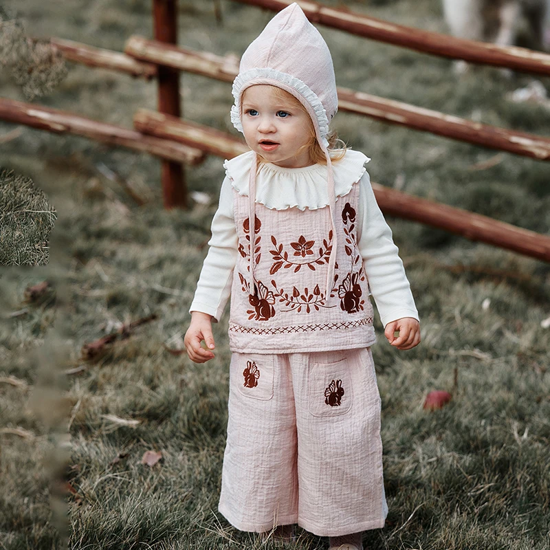 OakFamily早春新品无袖背心套装女宝宝夏季纯棉刺绣衣服两件套