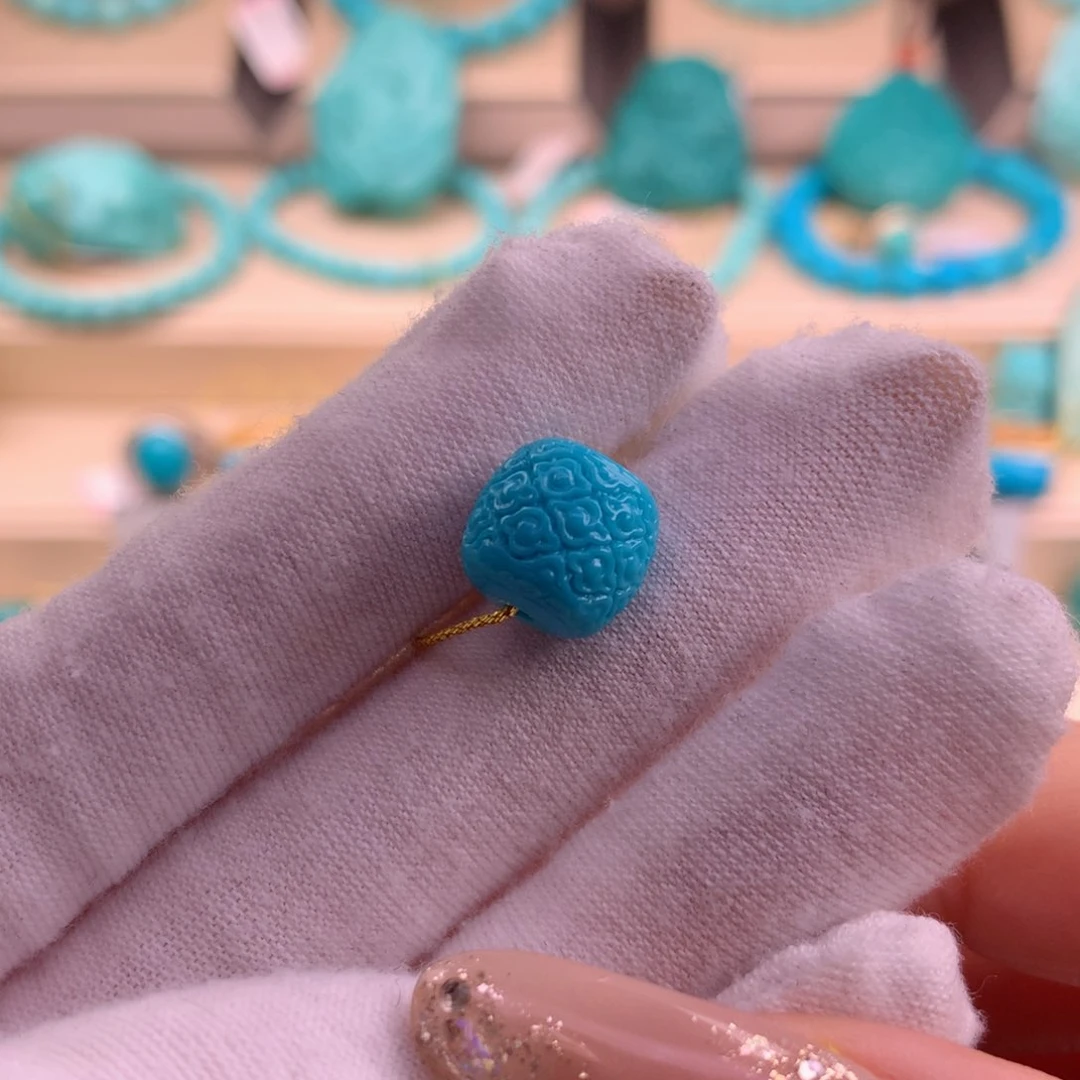 绿松石珠宝奇石未镶嵌10.7*10mm