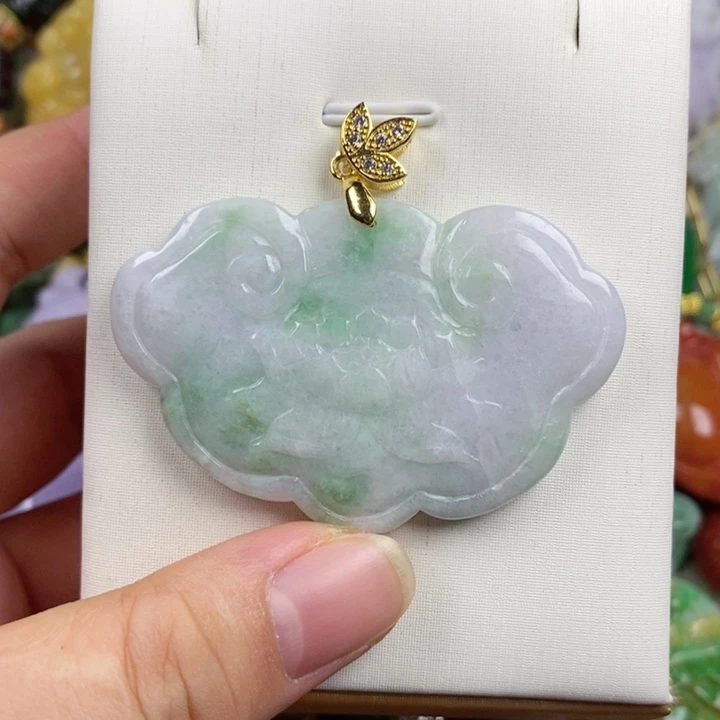 吊坠(赠链)未镶嵌翡翠
