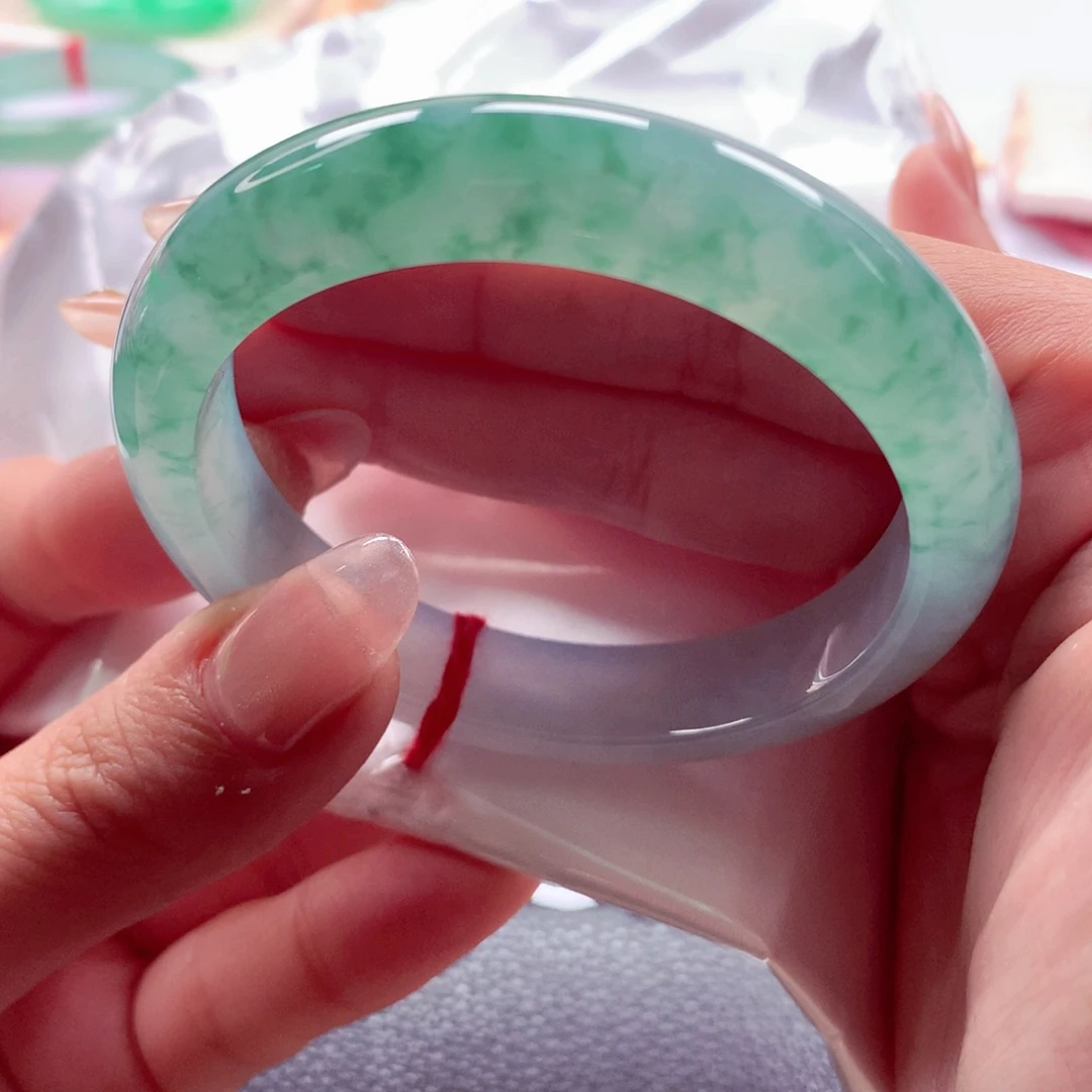 翡翠未镶嵌手镯师妹55.3海蓝之谜莫兰迪