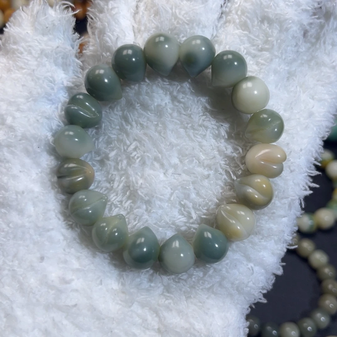 菩提根/象牙果吊坠绿飘屁桃卡13 178