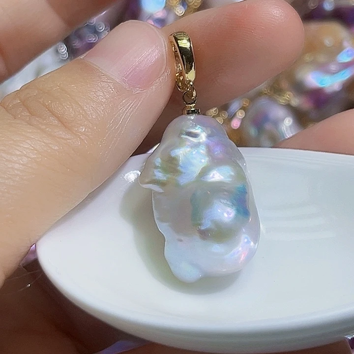 颈饰未镶嵌淡水珍珠