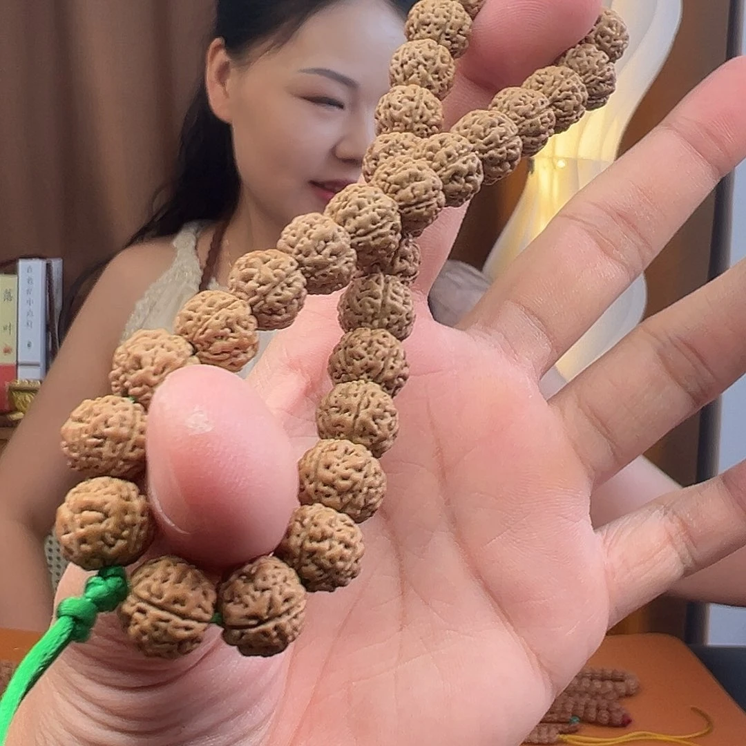 體***表吊坠金刚菩提10mm 小金刚跳跳龙手持