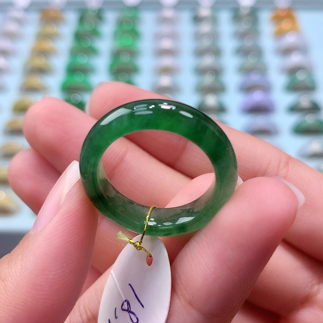 未镶嵌戒指翡翠18圈