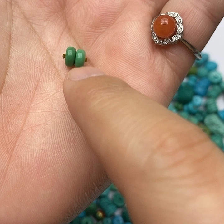 南红玛瑙未镶嵌珠宝奇石