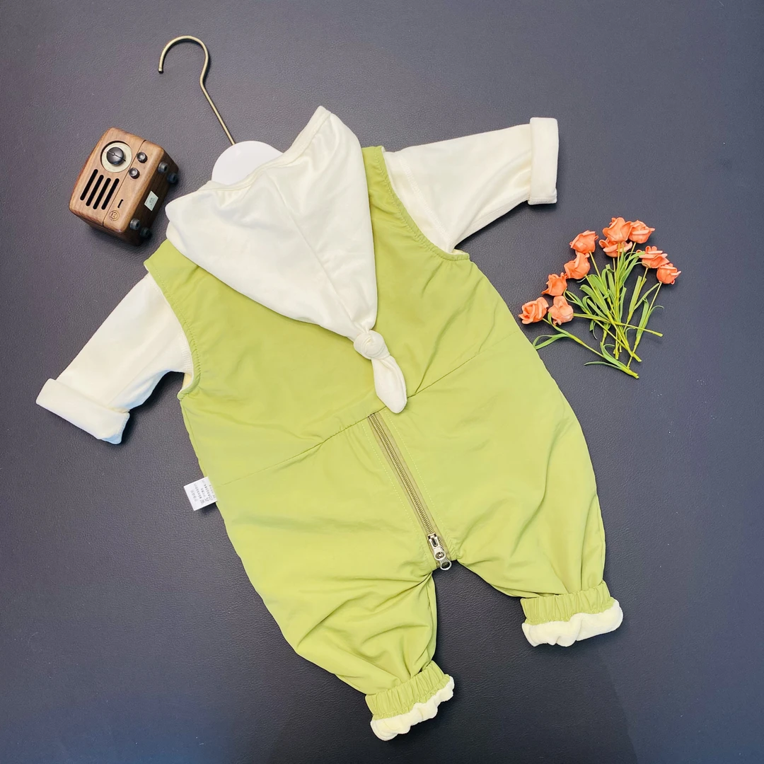 儿童冲锋衣背带裤套装