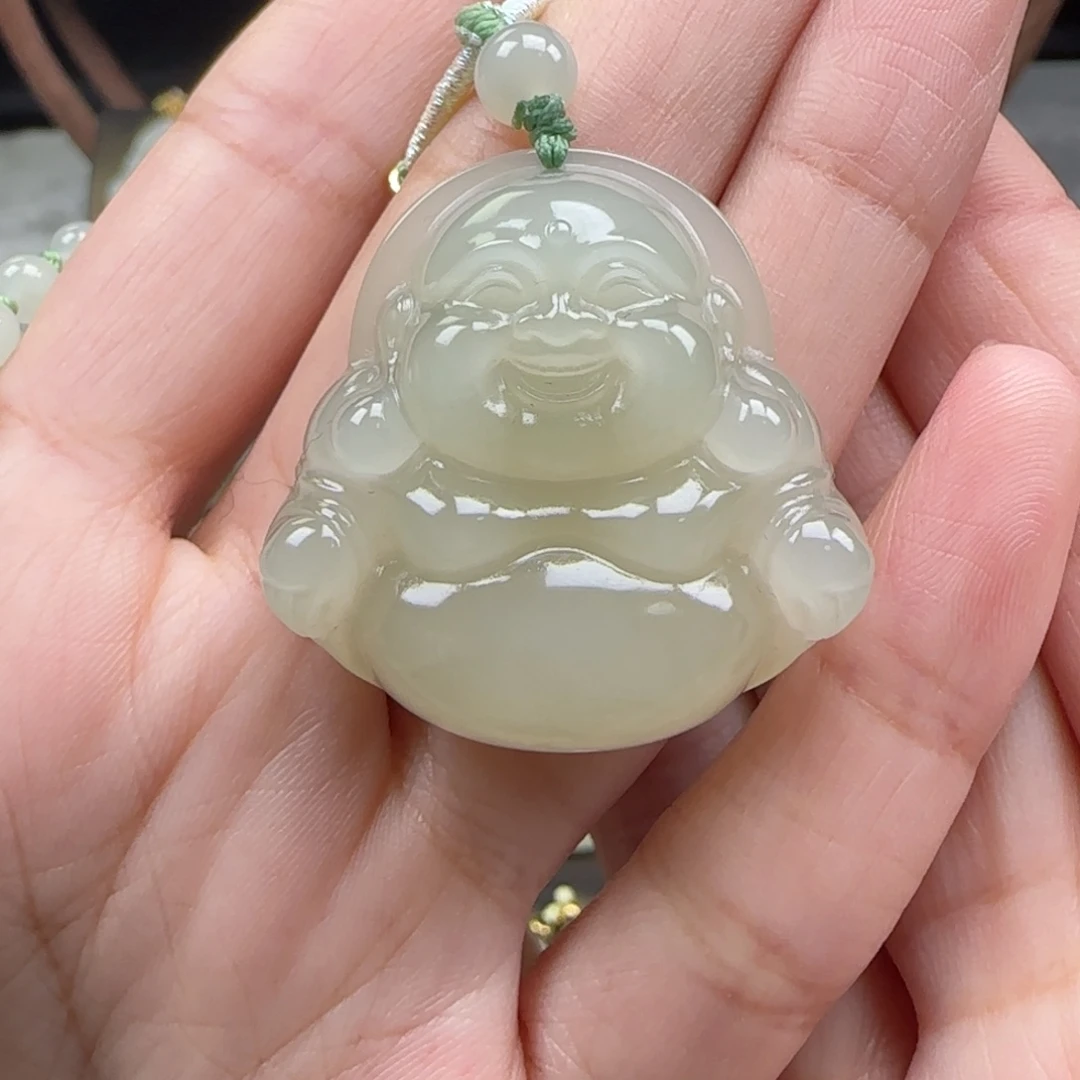 和田玉未镶嵌吊坠(赠链)