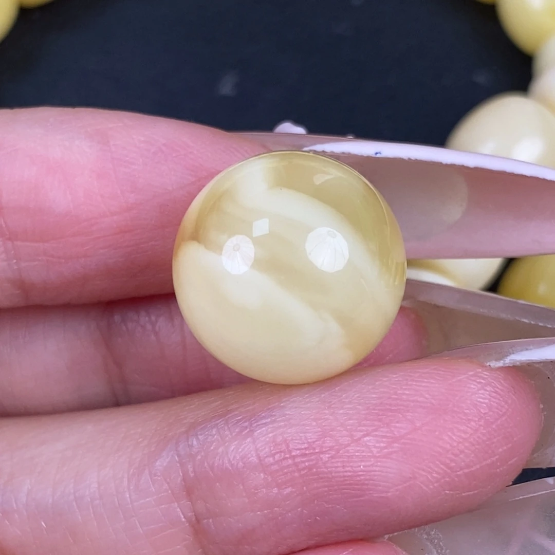 琥珀未镶嵌珠宝奇石262