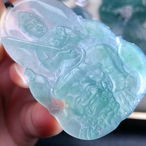 【闪购商品】翡翠颈饰未镶嵌天然翡翠