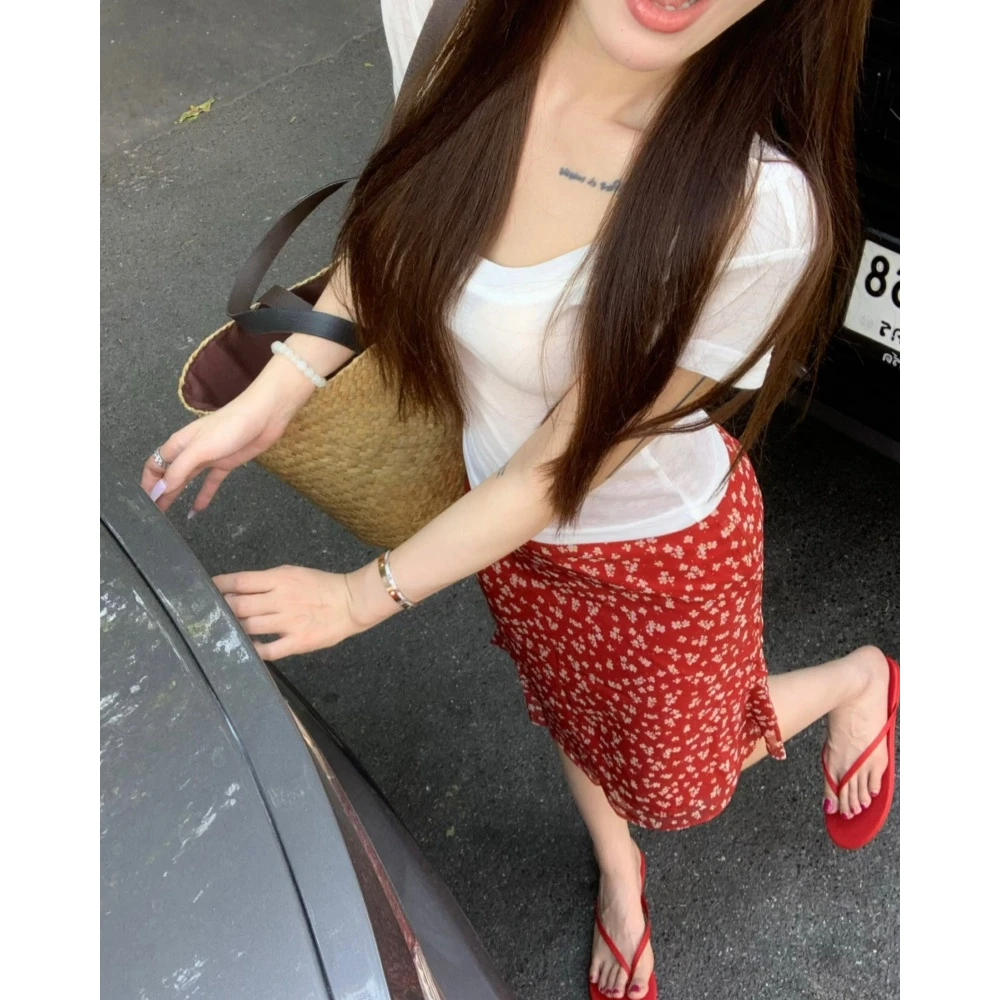 韩系甜妹设计感碎花红色高腰半身裙春夏新款气质百搭鱼尾A字裙女