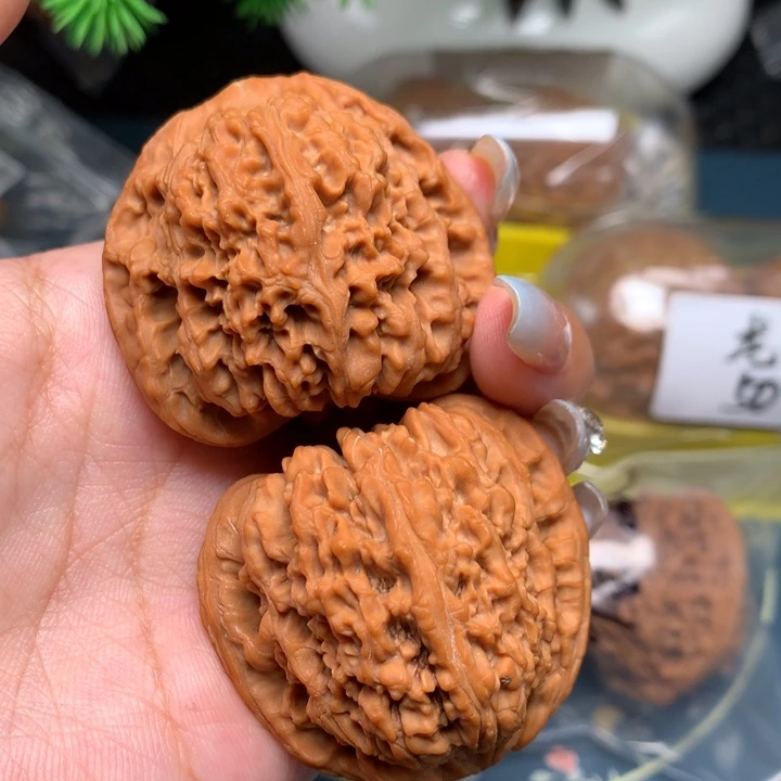 文玩核桃把件44-21442-8