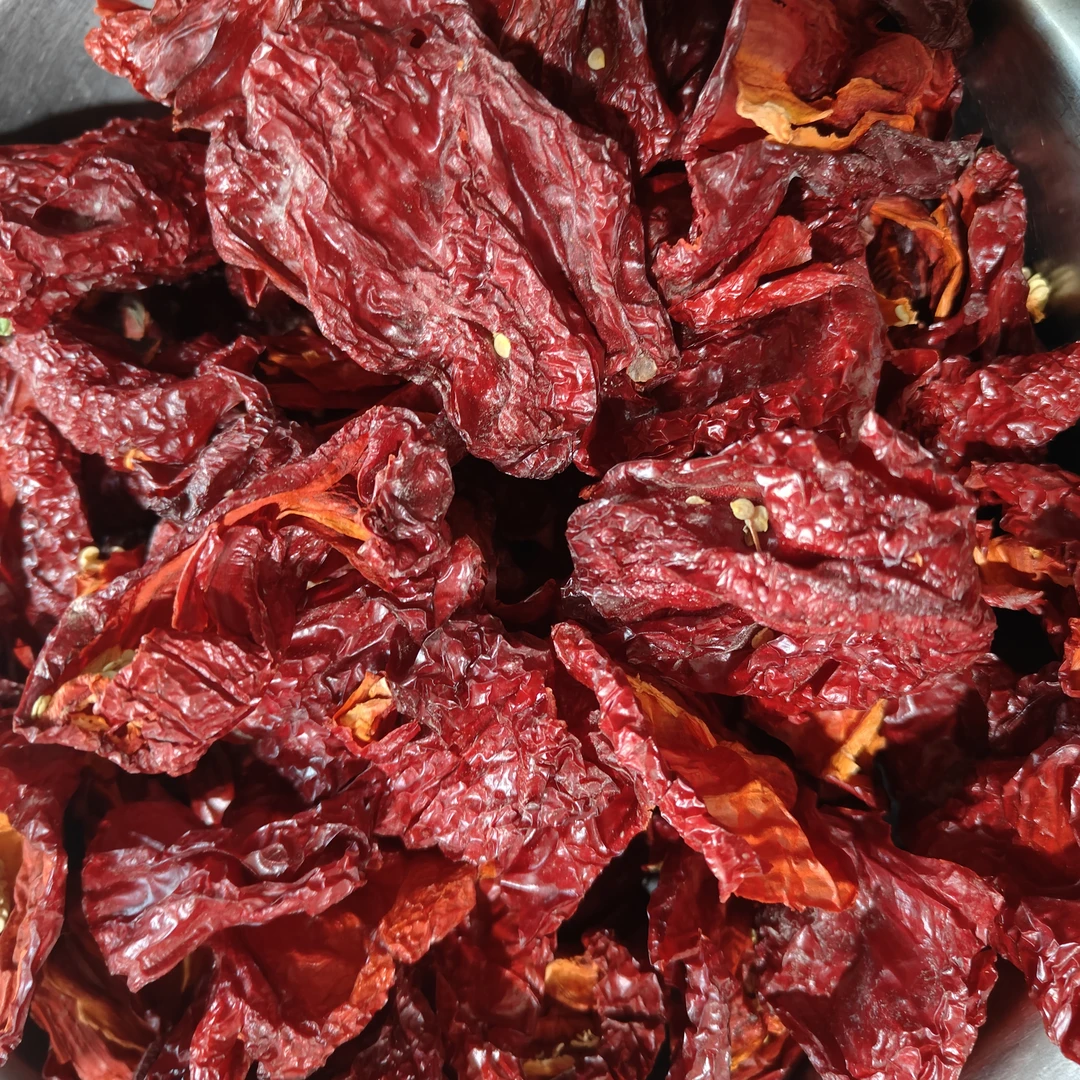 新疆特产农家四平头干红灯笼椒辣椒干辣椒鳝鱼莲花肉厚甜辣风味