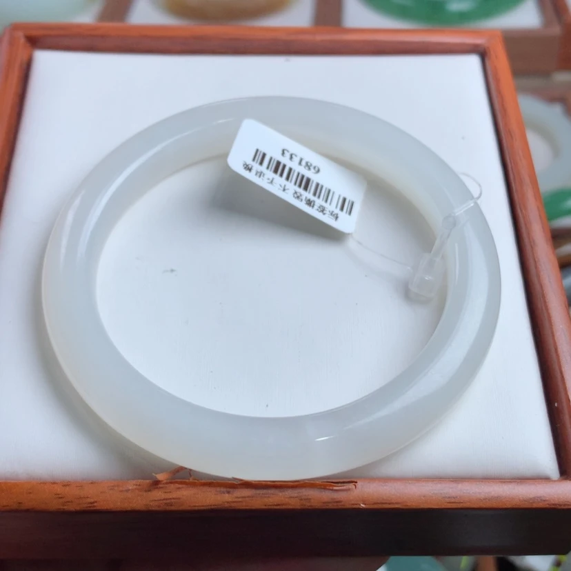 【闪购商品】和田玉手镯未镶嵌