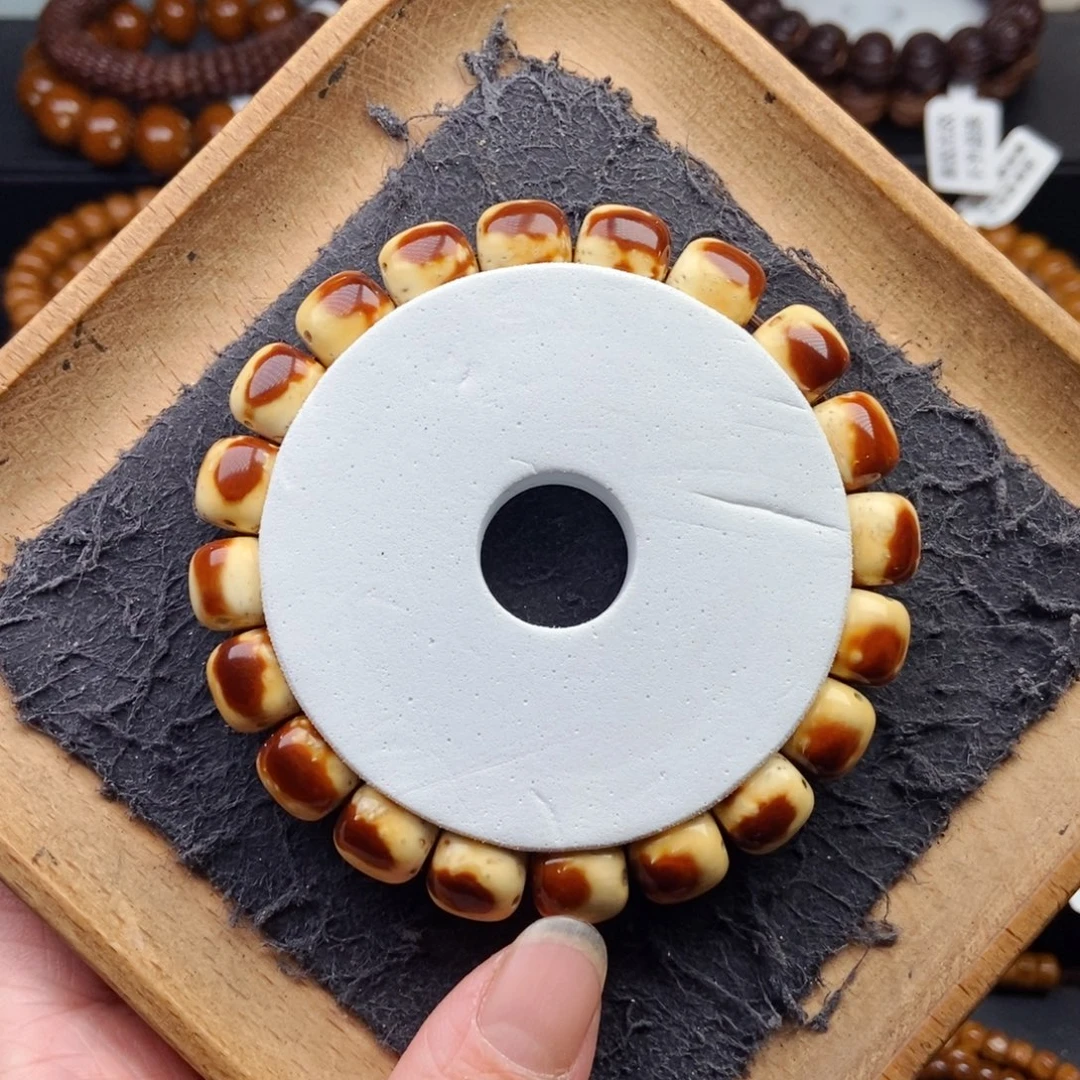 紫金鼠手串10.8天花板三叶草