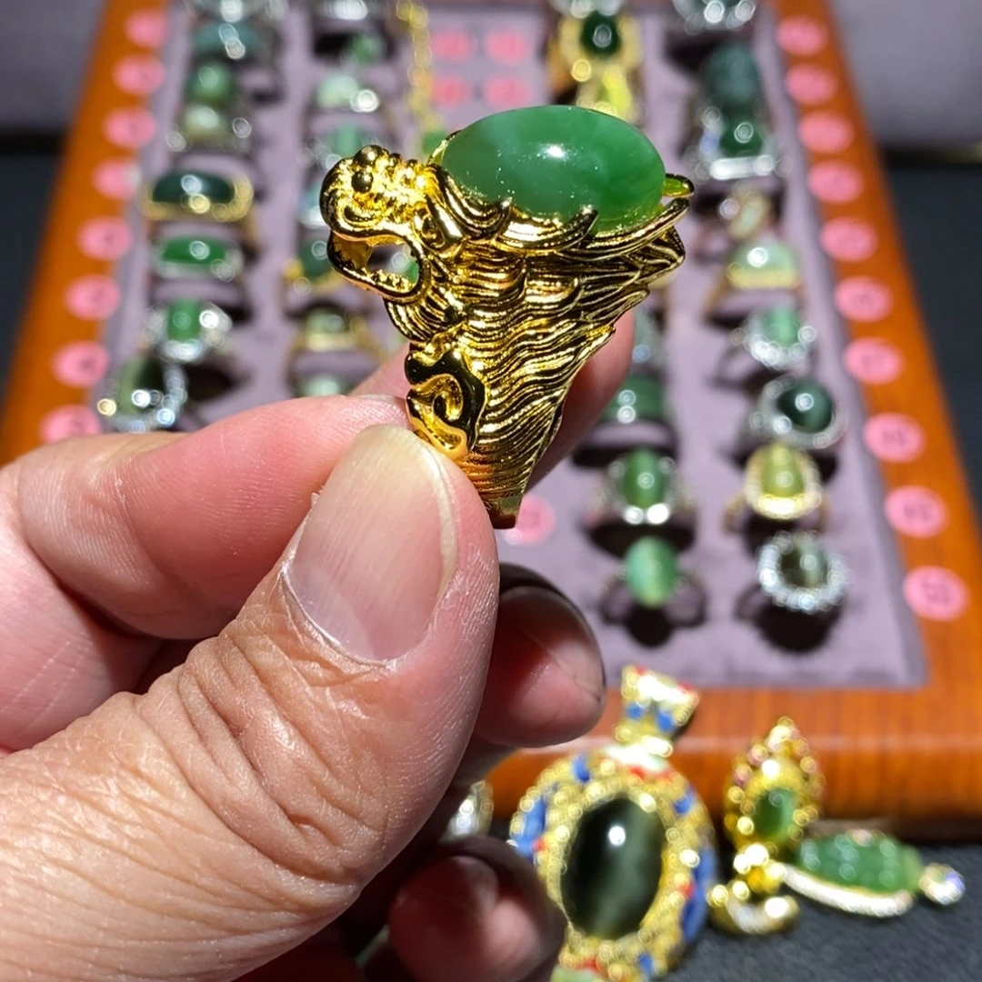 和田玉未镶嵌戒指