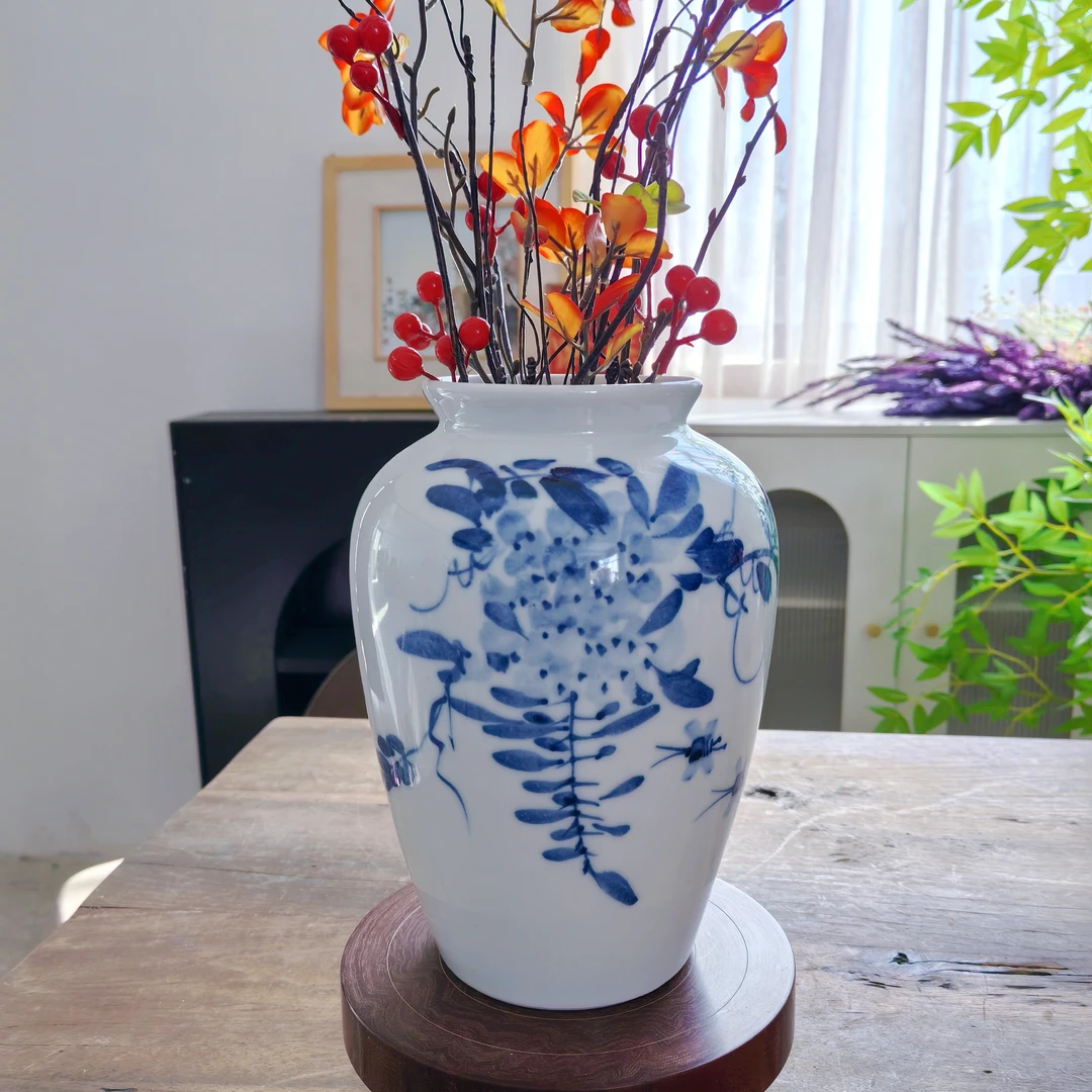 南瓜器型青花紫藤花瓶