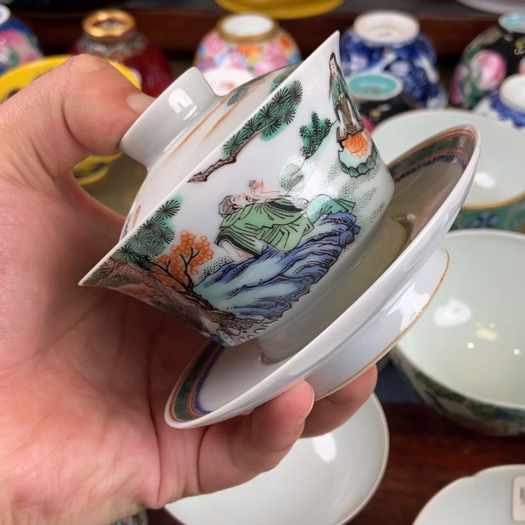 天*若陶瓷陶瓷艺术家的设计风格