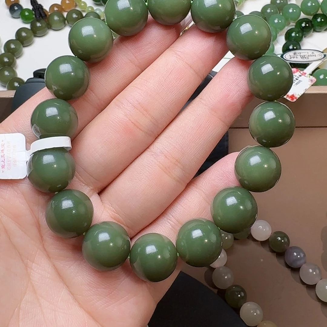 和田玉未镶嵌手链和田 沙枣青豆青 14 特细