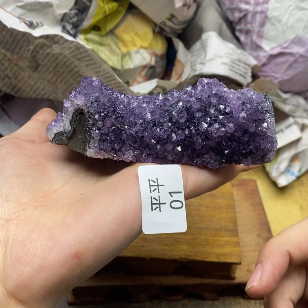 紫晶乌拉圭未镶嵌