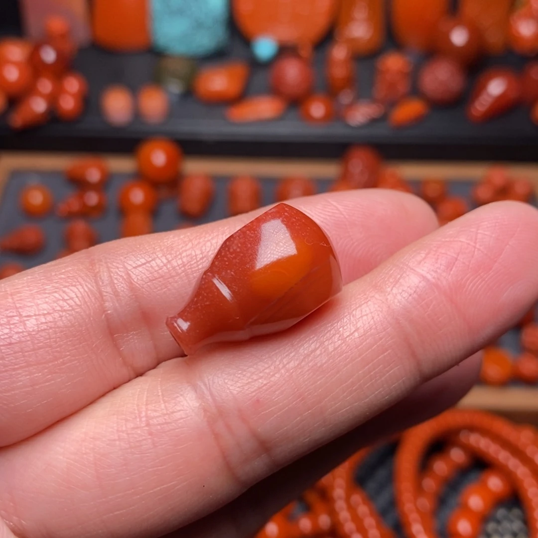 南红玛瑙配饰未镶嵌肉****！