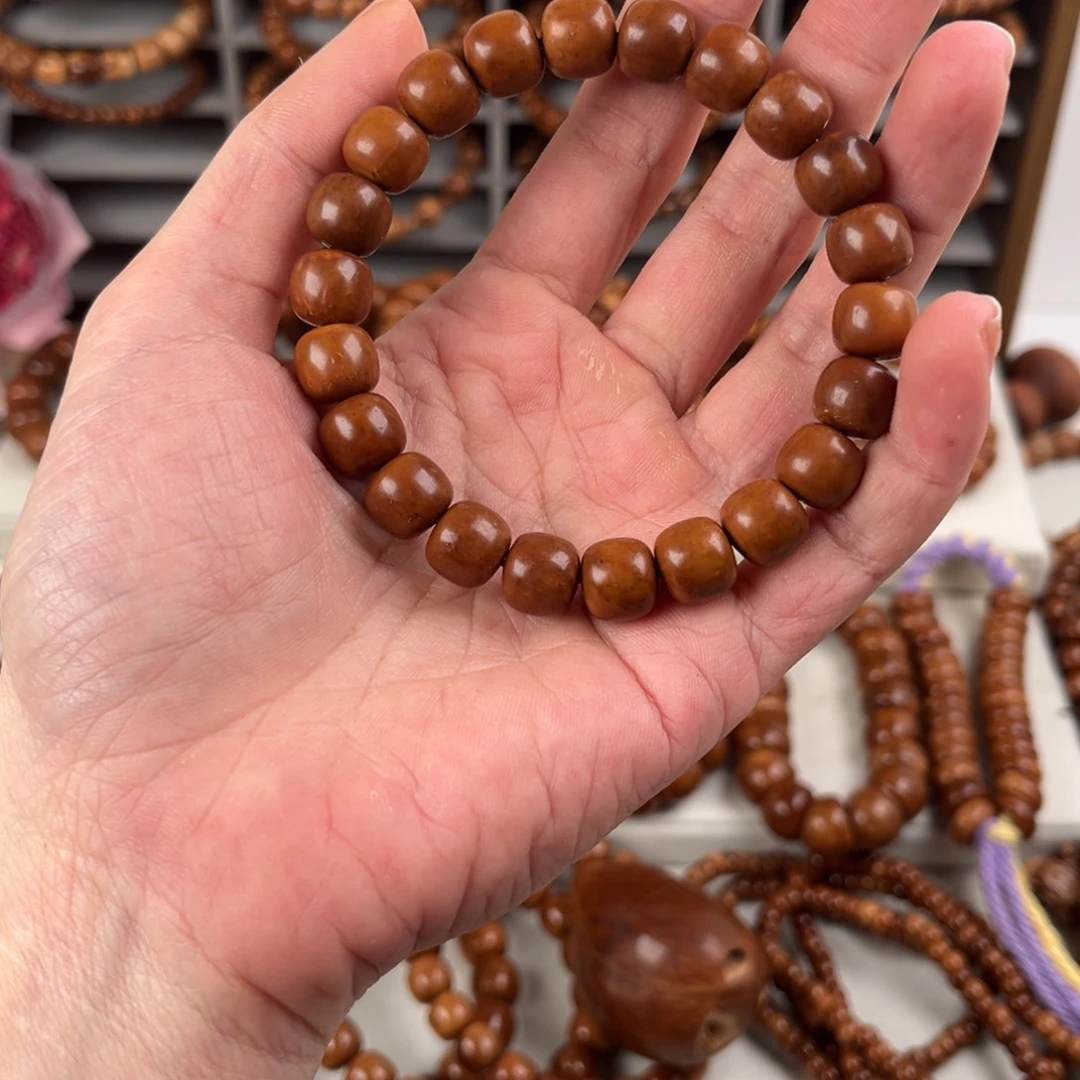 蔡****库克手串老型单圈