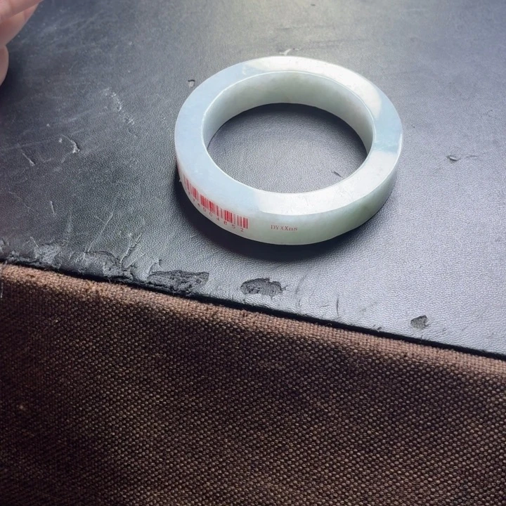 凤***囡定制翡翠未镶嵌手镯翡翠