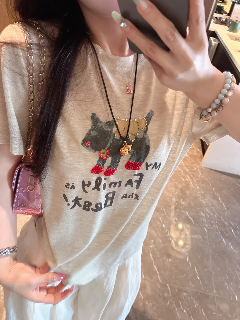 xxxwxz王希之  镶钻小狗~舒适百搭T恤#z2254